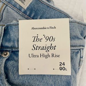 Abercrombie & Fitch “The ‘90’s Straight Ultra High Rise” denim jeans